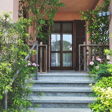 Ca' Rosa Bed & Breakfast Malnate Exterior foto
