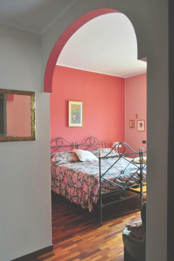 Ca' Rosa Bed & Breakfast Malnate Exterior foto